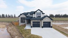24 Postma Crescent, North Middlesex, ON N0M 1A0