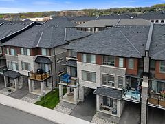 5000 Connor Drive 17, Lincoln, ON L3J 0T4