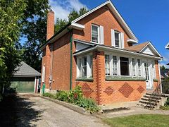 1348 5th Avenue W, Owen Sound, ON N4K 5B2