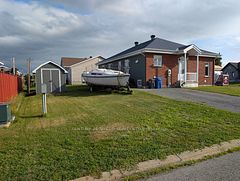 100 Richard Street, Alfred and Plantagenet, ON K0B 1A0