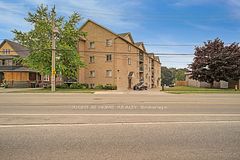 1522 King Street E 403, Kitchener, ON N2G 2P1