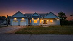 3167 Broadway Street, Brooke-Alvinston, ON N0N 1A0
