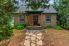 355 Spence Street, Saugeen Shores, ON N0H 2L0