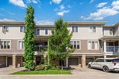 47 Scarlett Common, St. Catharines, ON L2P 0C4