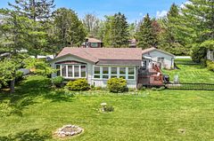 133 Victoria Drive E, Kawartha Lakes, ON K0M 1G0
