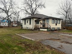 24 KING Street W, Kawartha Lakes, ON K0L 2W0