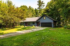1034 George Road, Bracebridge, ON P1L 1W8