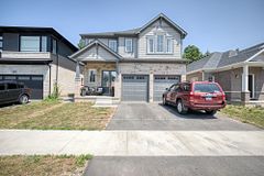 31 Willson Drive Main and 2nd,, Thorold, ON L2V 0M3