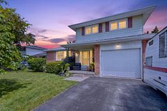 417 GLEN CASTLE Road, Kingston, ON K7M 5V3