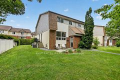 34A Forester Crescent, Bells Corners and South to Fallowfield, ON K2H 8Y2