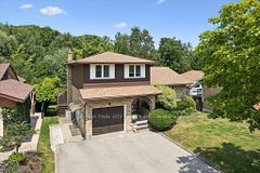 8 Perin Place, Kitchener, ON N2P 1L5