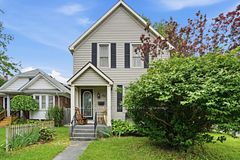 83 York Street, St. Catharines, ON L2R 6C8
