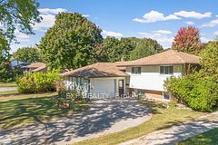 1487 Beckworth Avenue Main Unit, London East, ON N5V 2K8