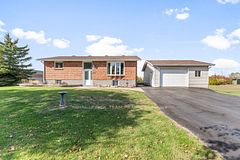 1059 Flynn Avenue, Carp - Dunrobin - Huntley - Fitzroy and Area, ON K7S 3G7