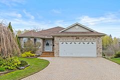 2903 Jennifer Drive, Peterborough, ON K9L 1Z5