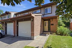 417 Sandhamn Private, Hunt Club - South Keys and Area, ON K1T 2Y9