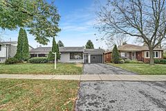 5866 Valley Way Lower Unit, Niagara Falls, ON L2E 1Y1