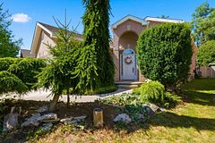 632 Thornwood Drive, London North, ON N6H 5J6