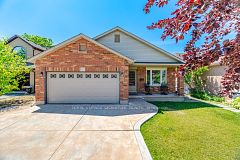 5122 Meadowood Lane, Lincoln, ON L3J 0J7