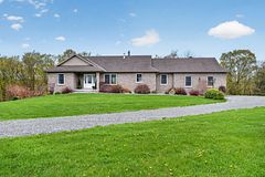 2548 Sands Road, Frontenac, ON K0H 1H0