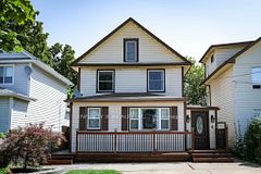 4 Alpine Street E, St. Catharines, ON L2S 2Y1