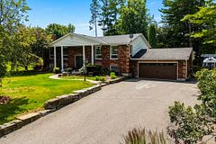 11 Hillside Drive, Selwyn, ON K0L 1T0