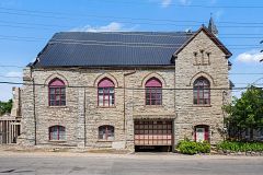 38 Main Street E, Mississippi Mills, ON K0A 1A0