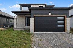 931 Cologne Street, Russell, ON K0A 1W0