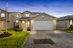 61 Mistywood Drive UPPER, Hamilton, ON L8J 2N7
