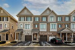 16 Hibiscus Lane, Hamilton, ON L8K 5J3