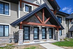 83 St Moritz Trail 202, Russell, ON K0A 1W0