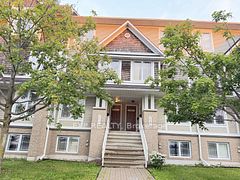 564 CHAPMAN MILLS Drive B, Barrhaven, ON K2J 3V2