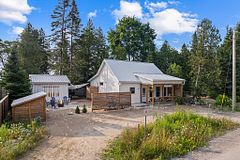1198 2nd Avenue S, Native Leased Lands, ON N0H 2L0