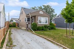 87 Bishop Road N, Welland, ON L3B 2V4