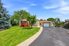 16 Grammar Avenue, St. Catharines, ON L2N 3L3
