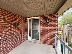 921 Windflower Place, Kitchener, ON N2E 4B3