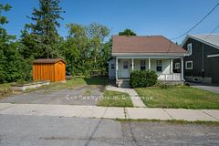 8 Ridley Street E, Belleville, ON K8P 1X9