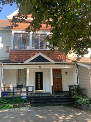 71 King Street E A, Brockville, ON K6V 1B2