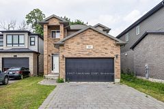 127 Marconi Court, London East, ON N5V 0C9