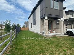 1045 Curraglass Walk, Stittsville - Munster - Richmond, ON K2S 3A4