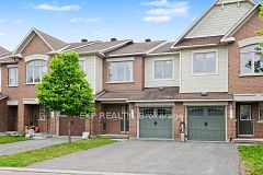 267 Garrity Crescent, Barrhaven, ON K2J 3T6