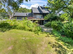 203 Bullis Road, Brighton, ON K0K 1H0