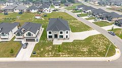 116 Kingsbridge Drive, Amherstburg, ON N9V 0G8