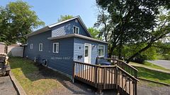 9 MASCOTT Avenue, Kenora, ON P9N 3A1