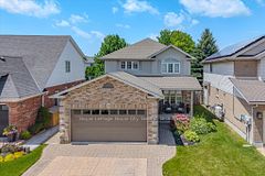 17 Carroll Crescent, Guelph, ON N1G 5B7