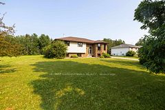 2446 Caspian Street, Thunder Bay, ON P7J 1A1