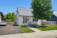 3 Parkside Drive, St. Thomas, ON N5R 3T8