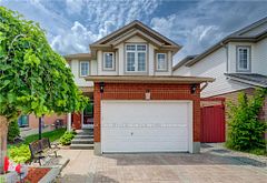27 BRIDLEWREATH Street, Kitchener, ON N2E 3V5