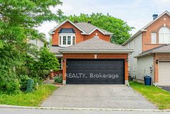43 Trump Avenue, Carlington - Central Park, ON K2C 4A4