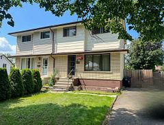 579 Simon Fraser Drive, Thunder Bay, ON P7C 5B3